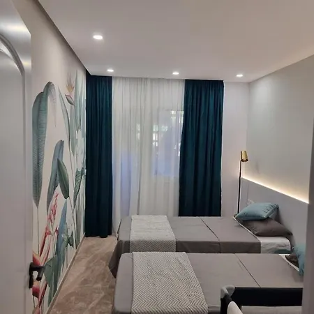 דירה Luxury Blue Coast Seaside Retreat מארבלה