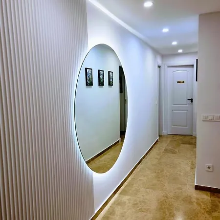 Luxury Blue Coast Seaside Retreat * מארבלה