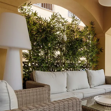 דירה Luxury Blue Coast Seaside Retreat מארבלה