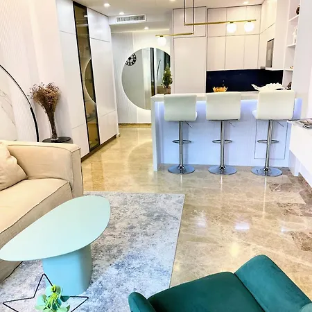 Apartment Luxury Blue Coast Seaside Retreat